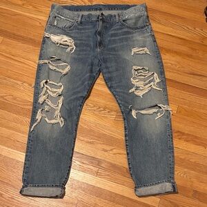 Distressed Blue Jeans for by Ralph Lauren - 32
Demin & Supply